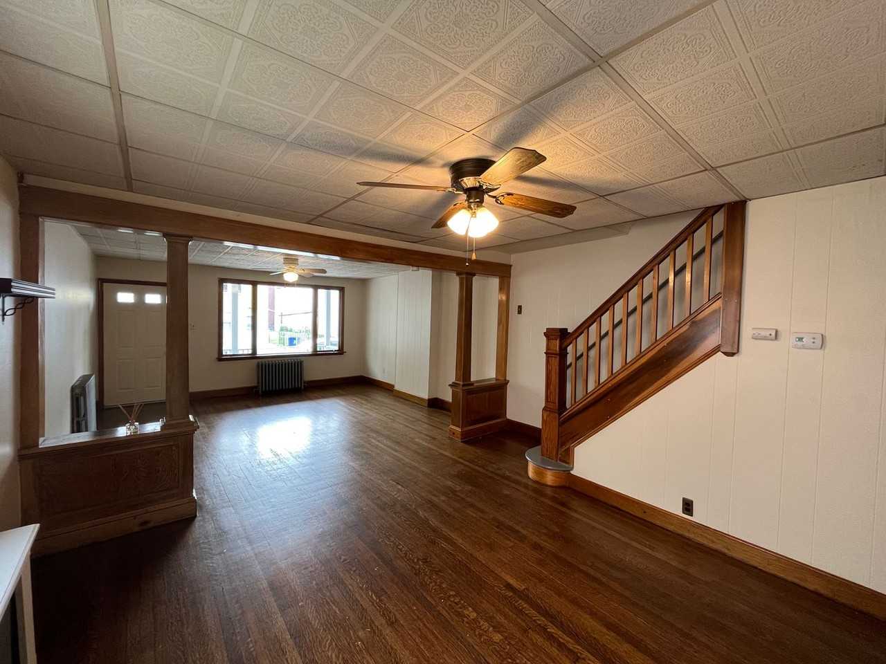310 Lafayette St - Photo 3 of 15