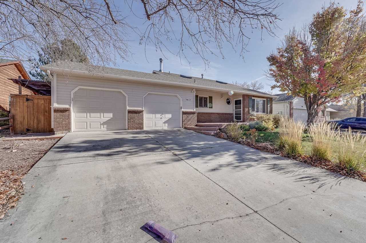 3412 Sam Houston Cir - Photo 2 of 30