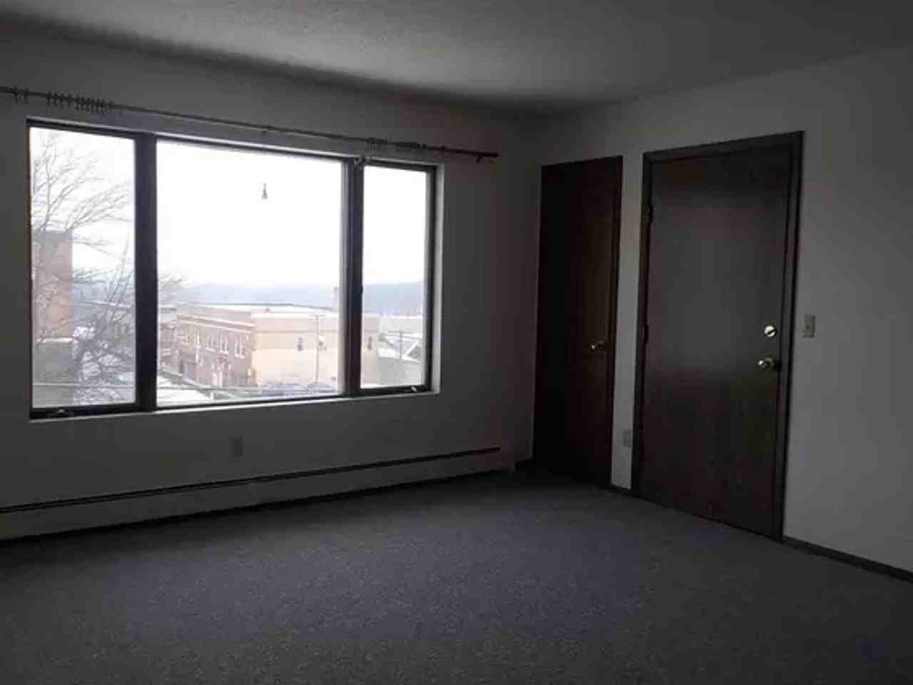 Crystal Falls - Photo 3 of 3