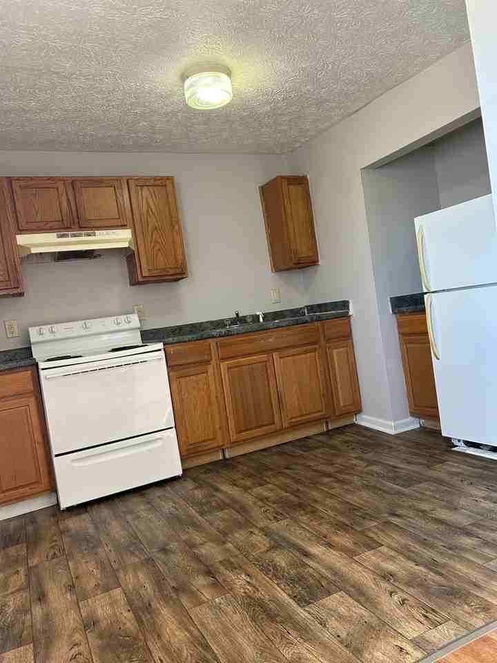 151 Winn Avenue - Photo 3 of 6