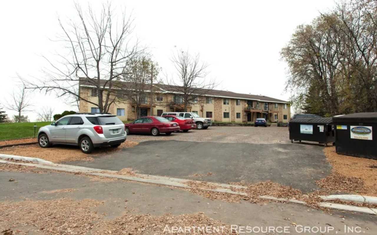 461 Merriman Dr - Photo 3 of 11