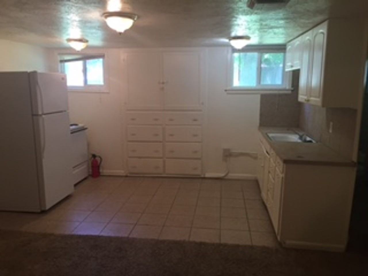 403 Maple St #2 - Photo 6 of 11