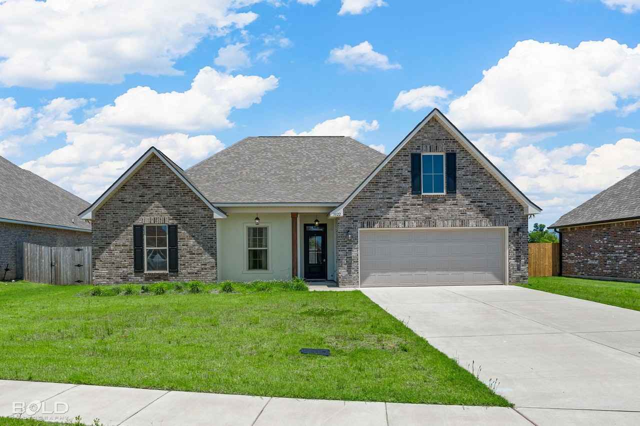 3822 Joseph Randall Dr - Photo 3 of 39