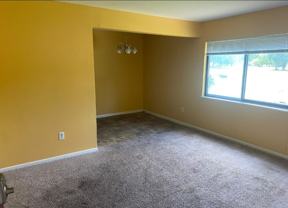 213 S Ivy Ln - Photo 1 of 1