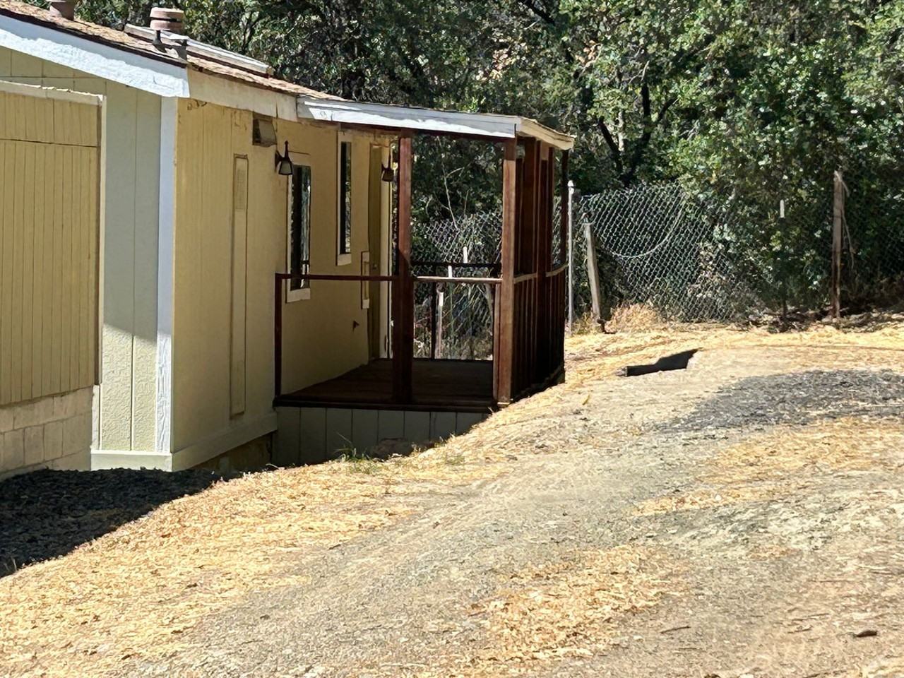 5880 Miners Ranch Rd - Photo 3 of 15