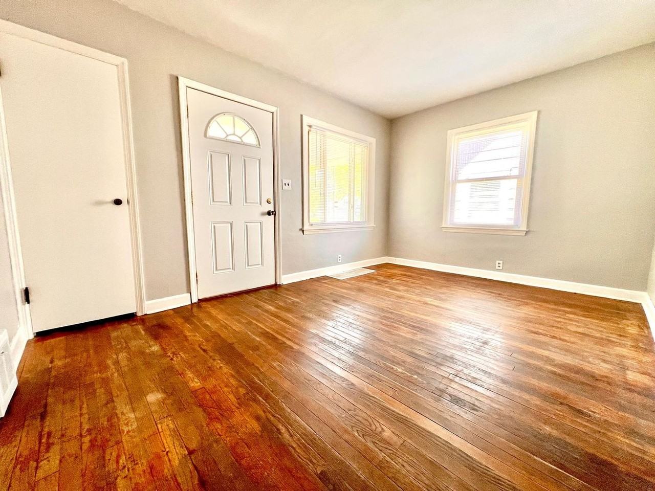 1654 Obrien St - Photo 4 of 18