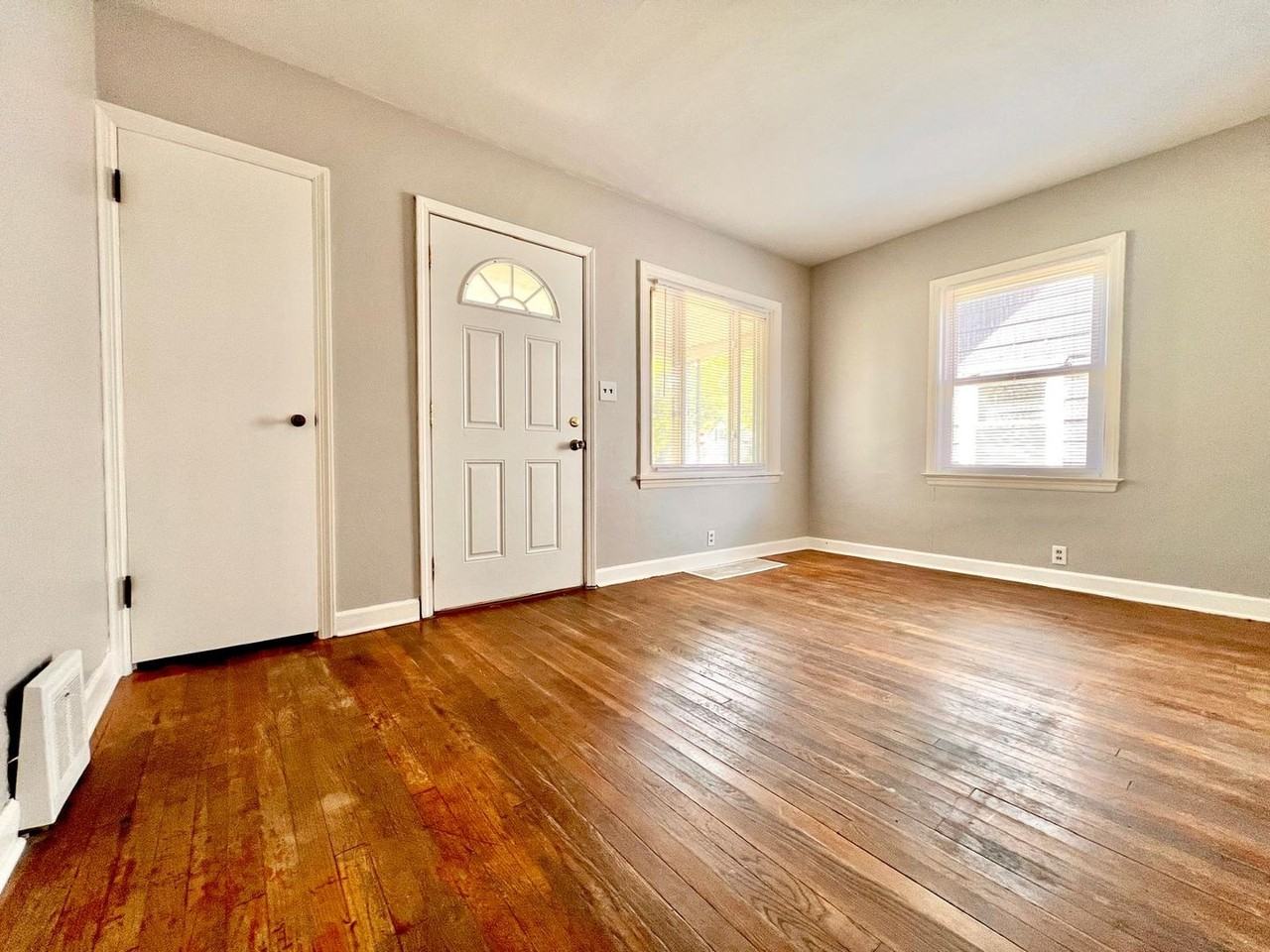 1654 Obrien St - Photo 5 of 18