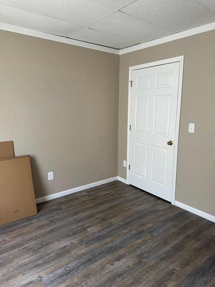 466 Mcphail St - Photo 2 of 16