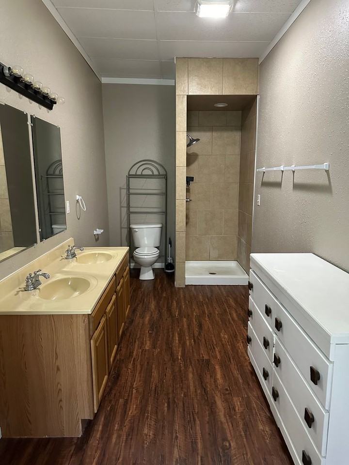 466 Mcphail St - Photo 6 of 16