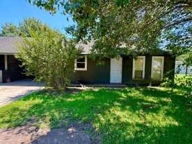 68 Pierce Rd - Photo 1 of 1