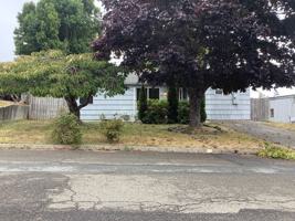 featured image of 2156 Lombard St