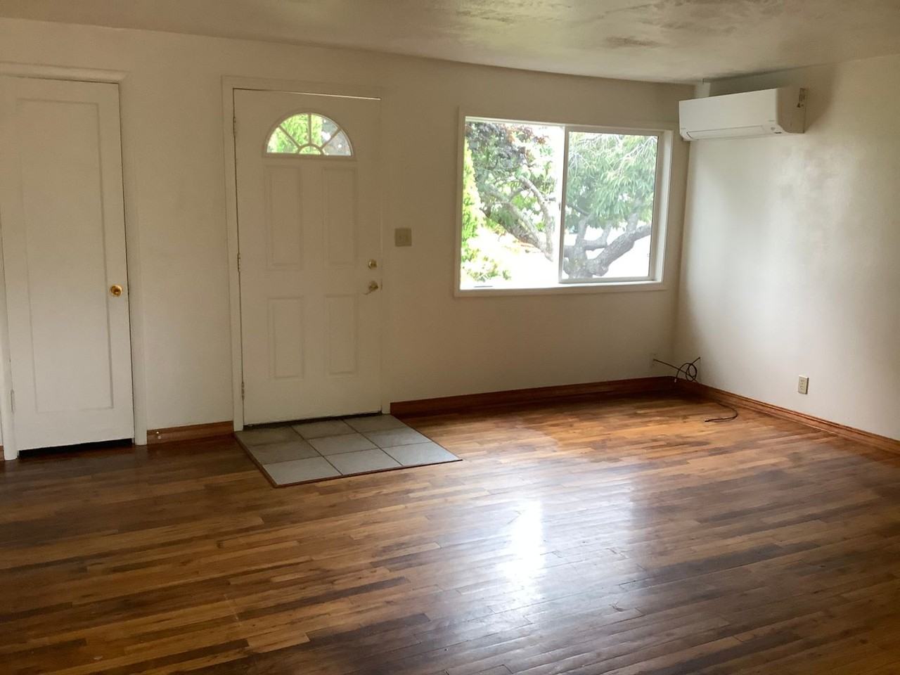 2156 Lombard St - Photo 7 of 42