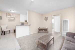 featured image of 950 S Garfield St