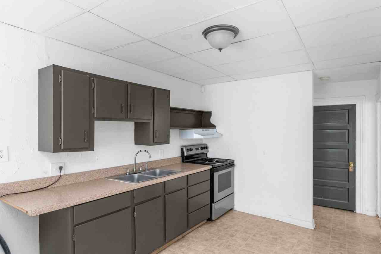 Ramsay Apartments - Photo 5 of 16