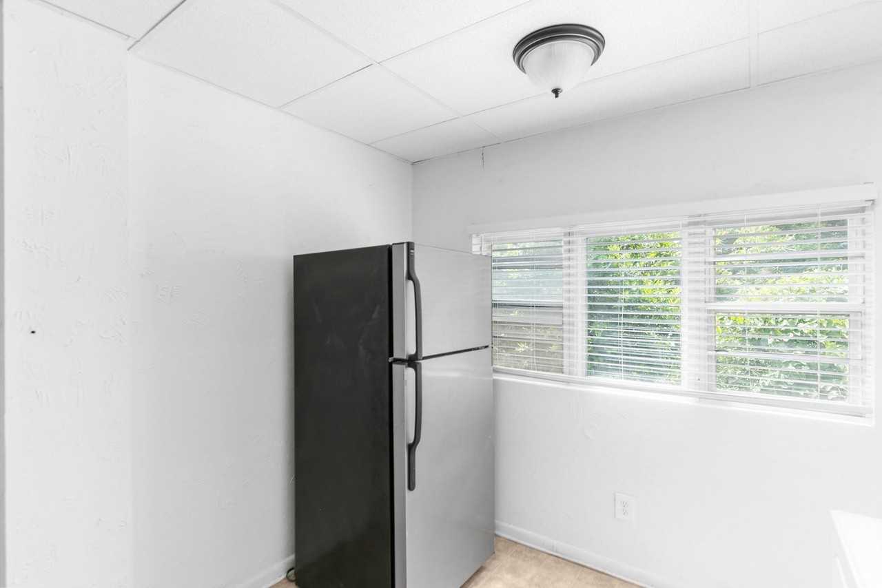 Ramsay Apartments - Photo 7 of 16