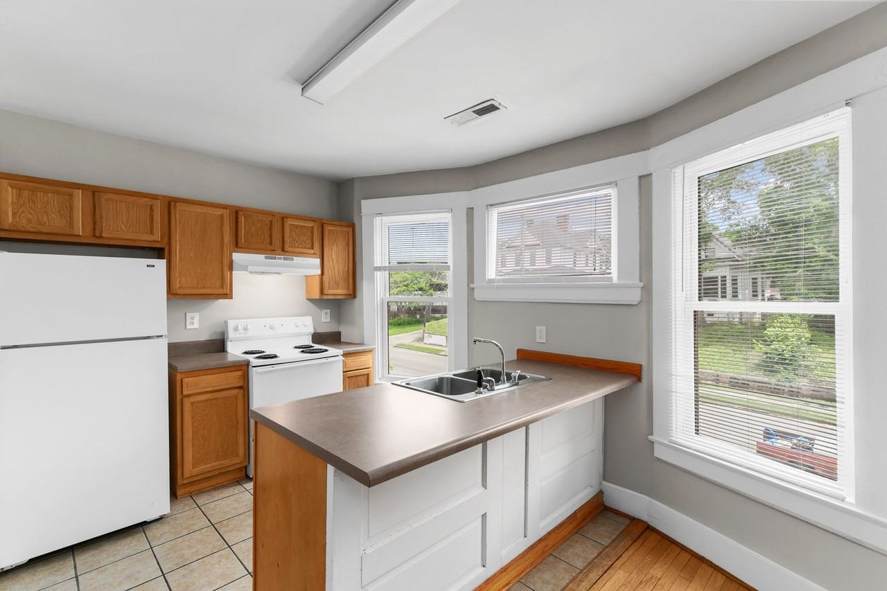 The Alys House - Photo 2 of 37