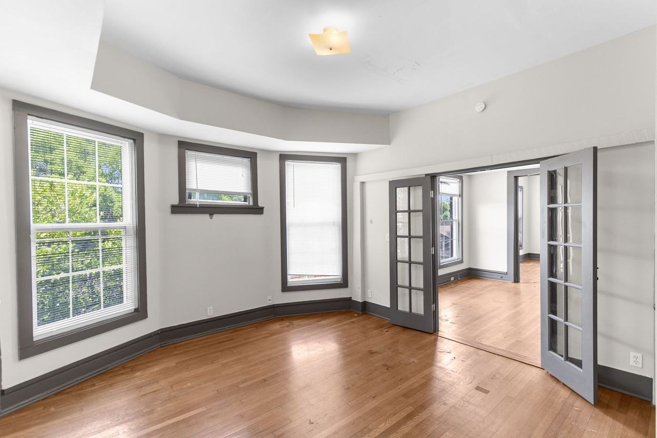 Fleetwood Apartments - Photo 2 of 17