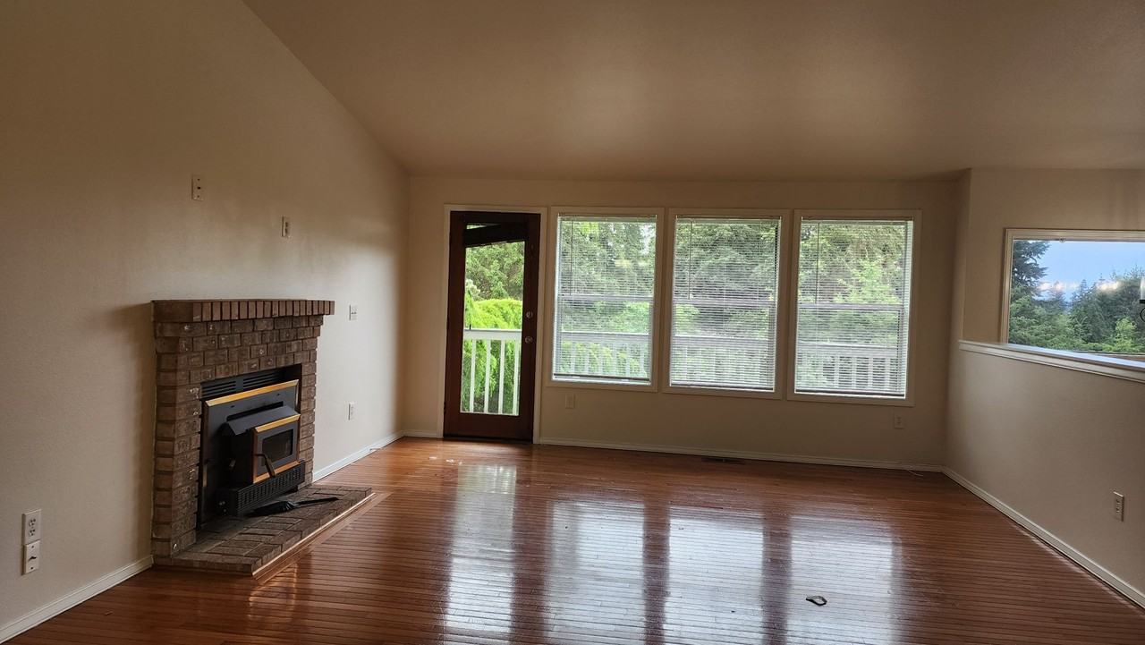 811 Union Ave - Photo 3 of 33