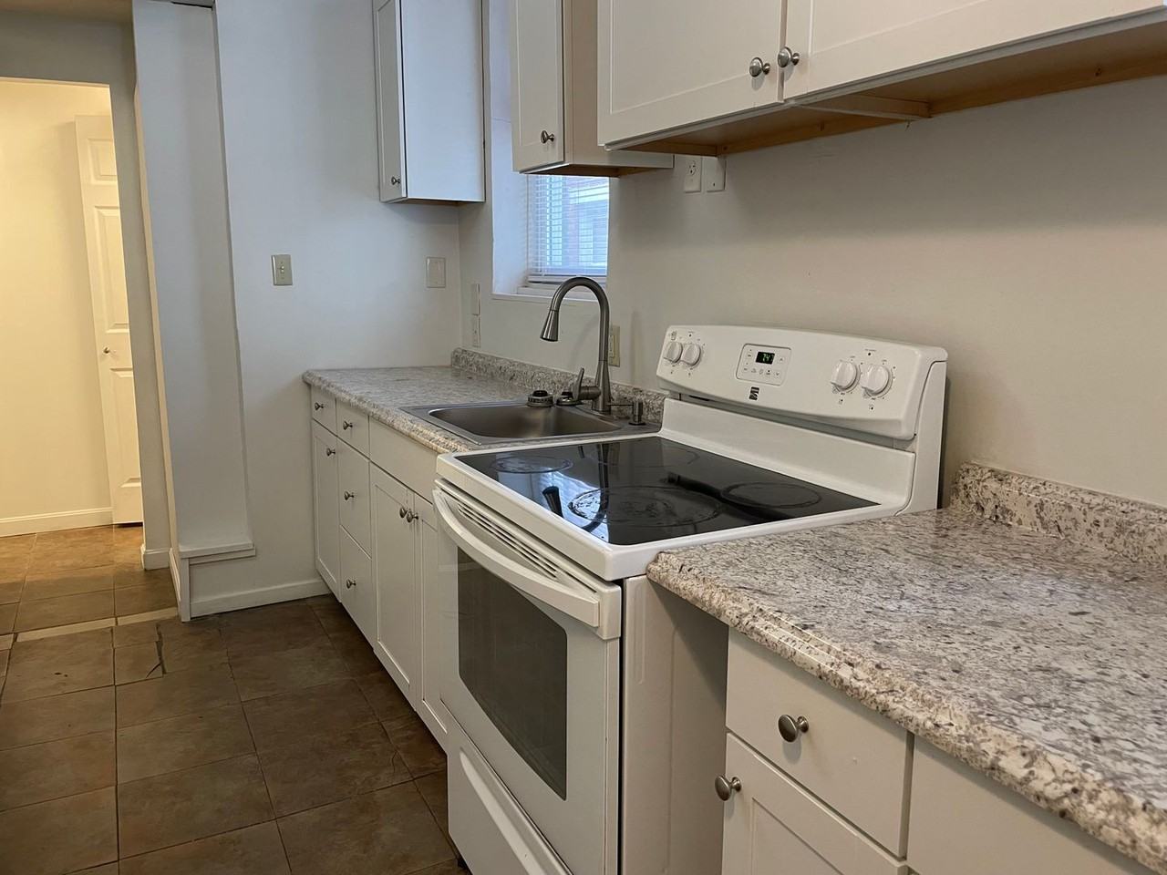 605 Marietta Ave. - Photo 2 of 16