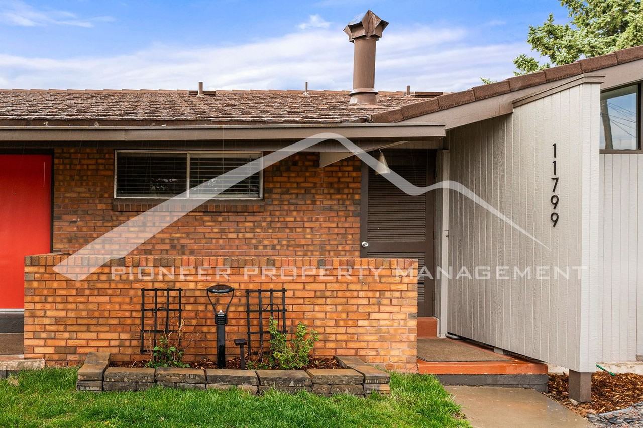 11799 W 17th Ave - Photo 2 of 23