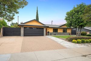 featured image of 724 E Cypress Ave