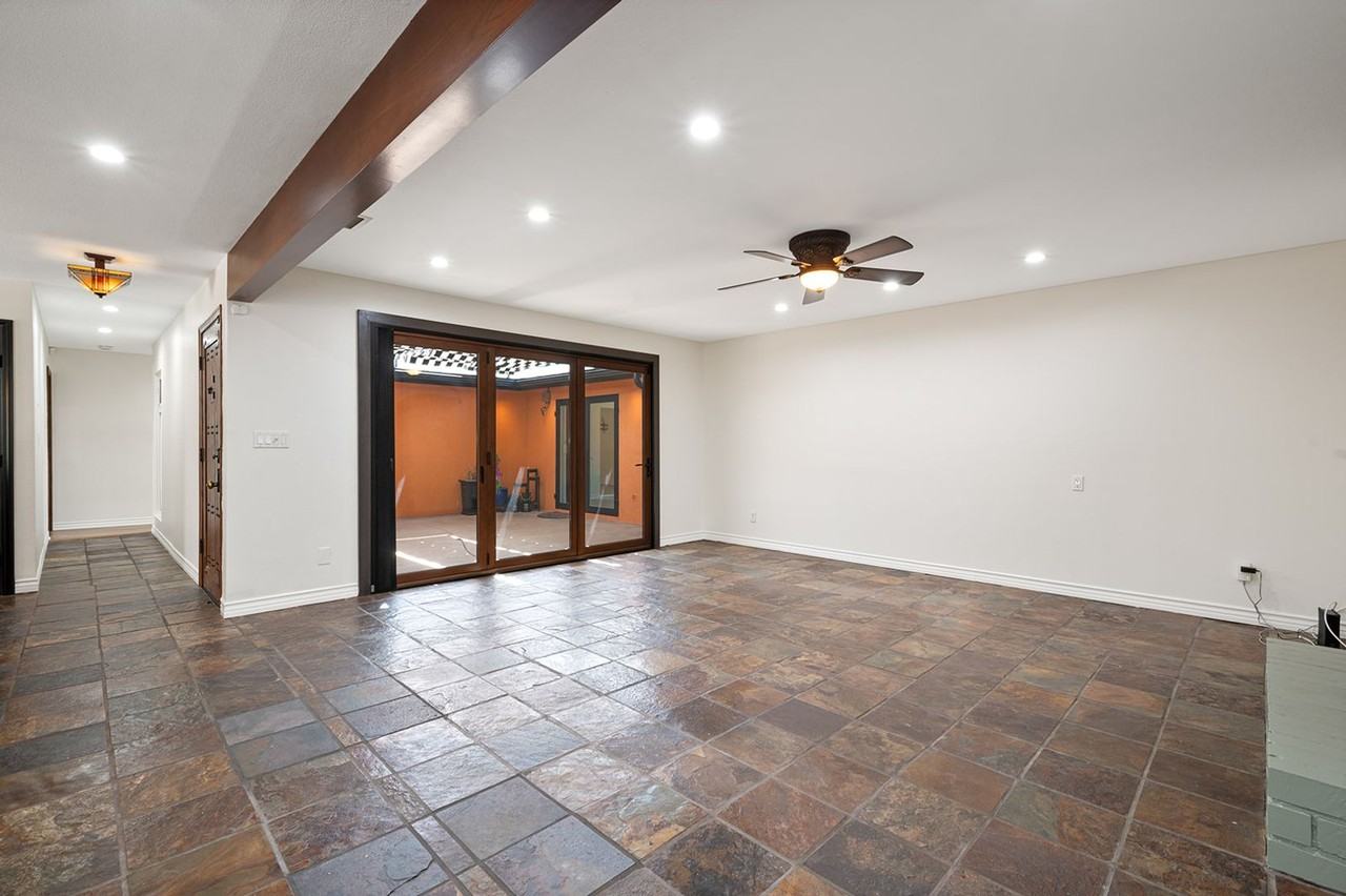 724 E Cypress Ave - Photo 5 of 50