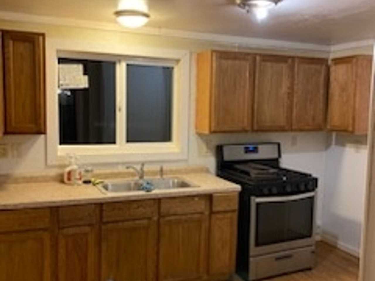 162 S High St - Photo 4 of 20