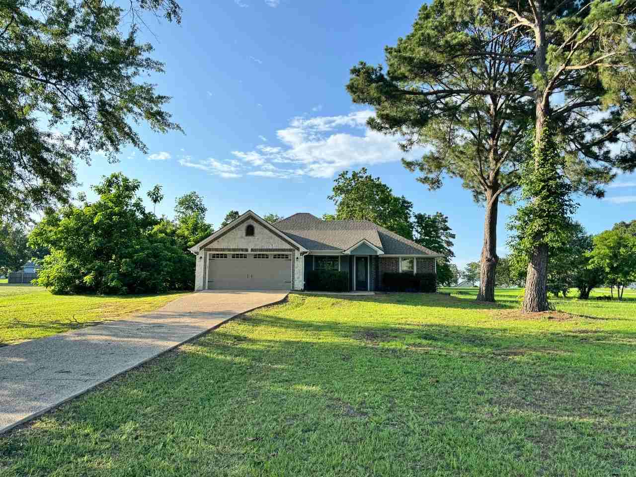 22530 Bluewater Rd - Photo 2 of 34