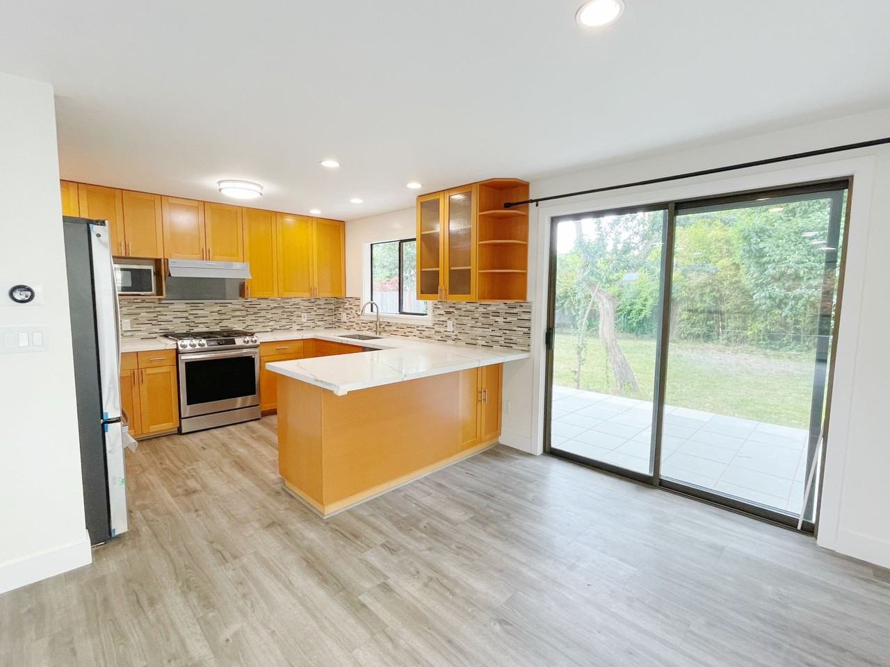 3032 Nw 72nd St #1 - Photo 3 of 18