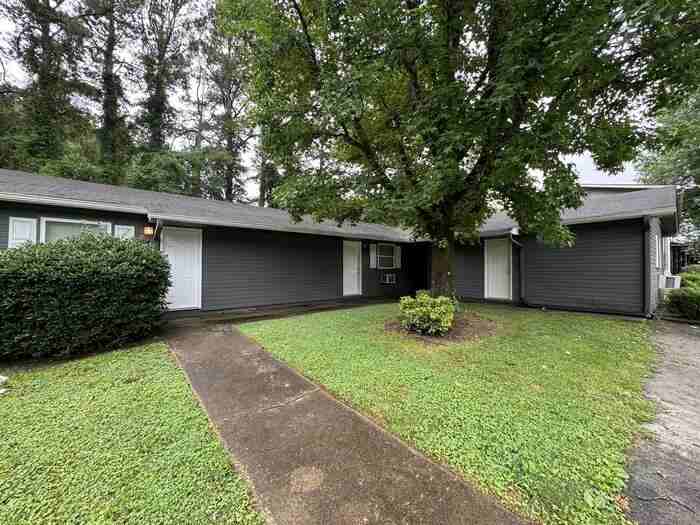 2403 Mastin Lake Road Northeast #3-1 - Photo 2 of 6