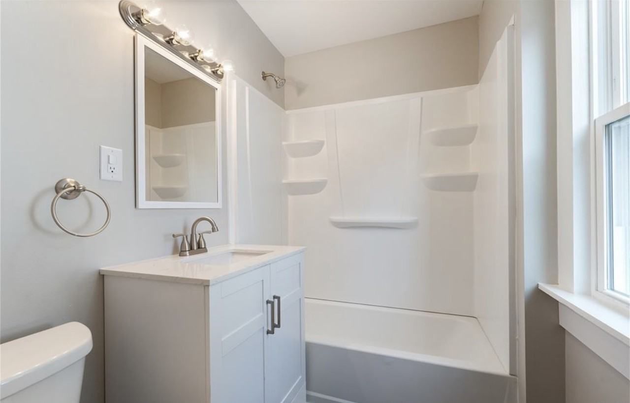 1300 Spring St #1 - Photo 5 of 11