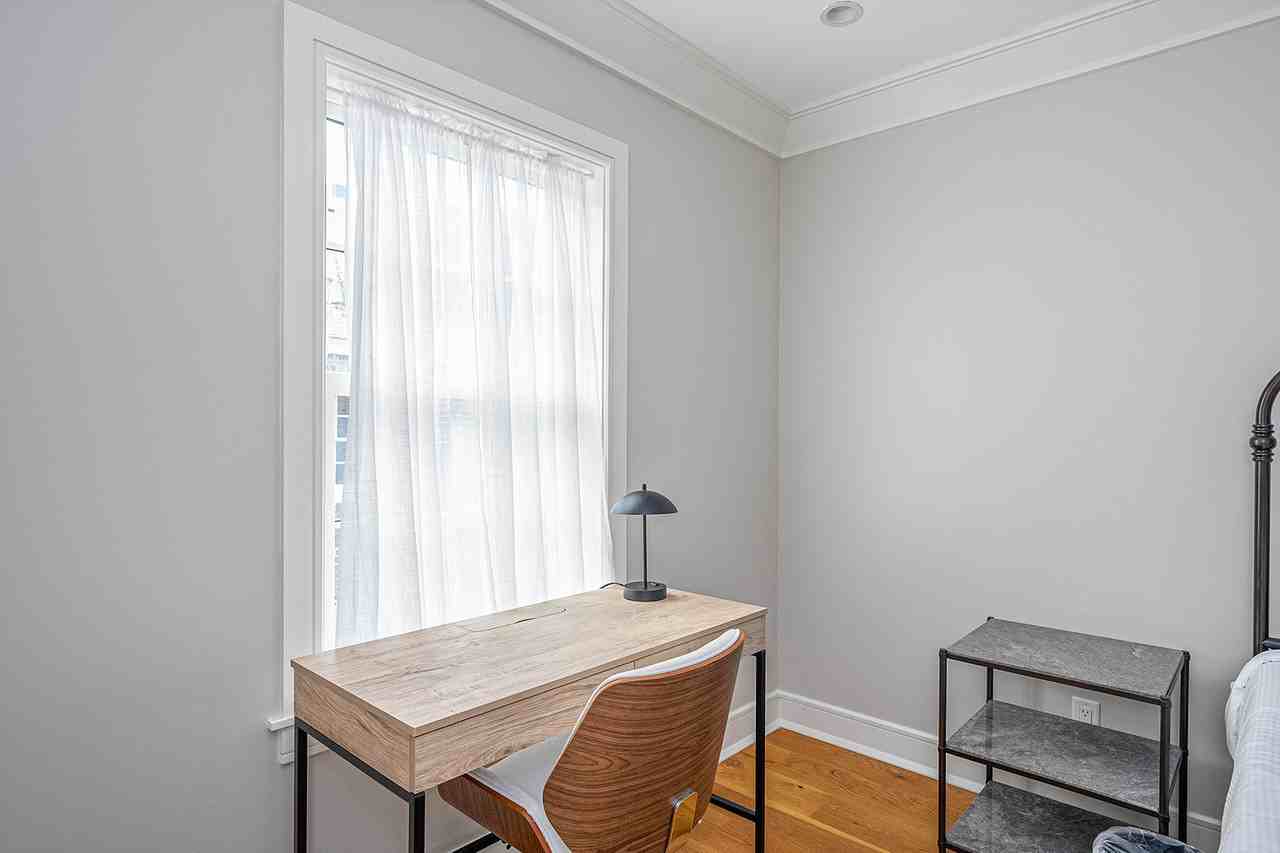 109 E Gordon Ln #NA - Photo 5 of 13