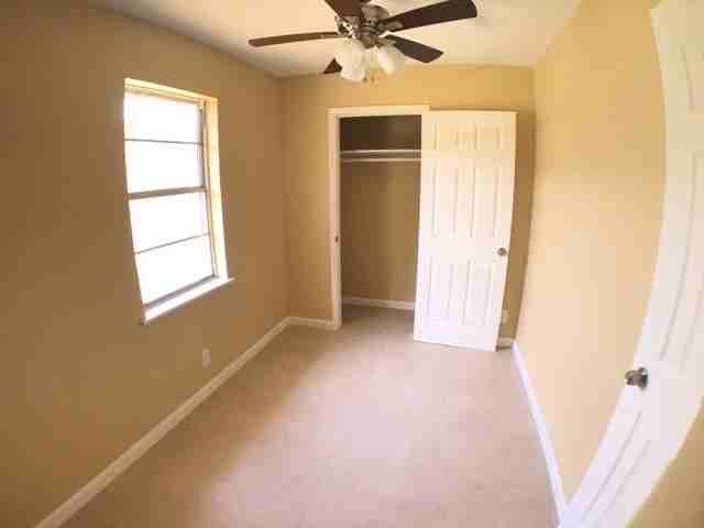 823 S 17th Ave #NA - Photo 5 of 14