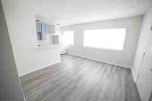 1315 Ocean Park Boulevard #5 - Photo 1 of 1