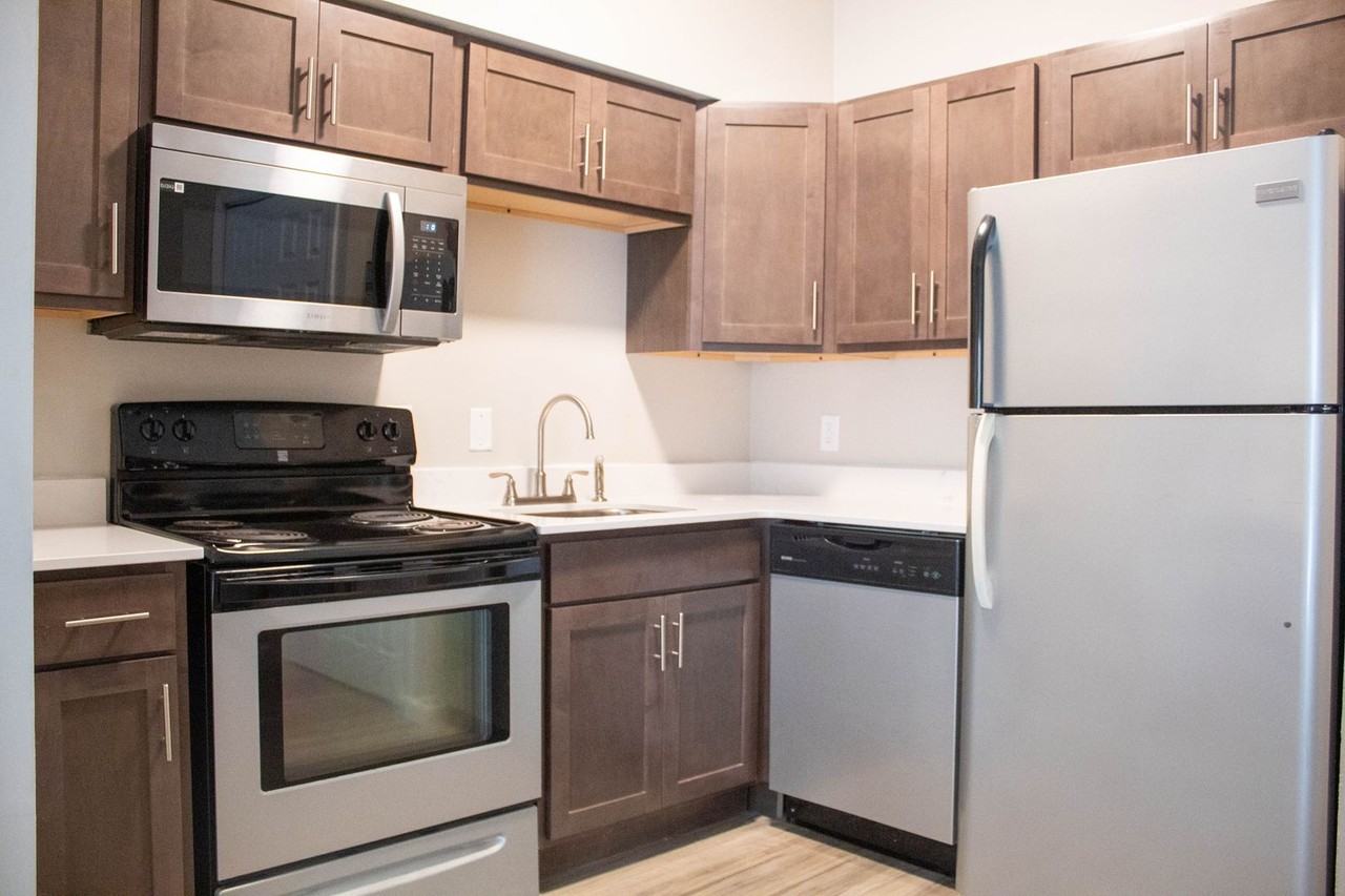 507 S Fourth - Photo 6 of 50