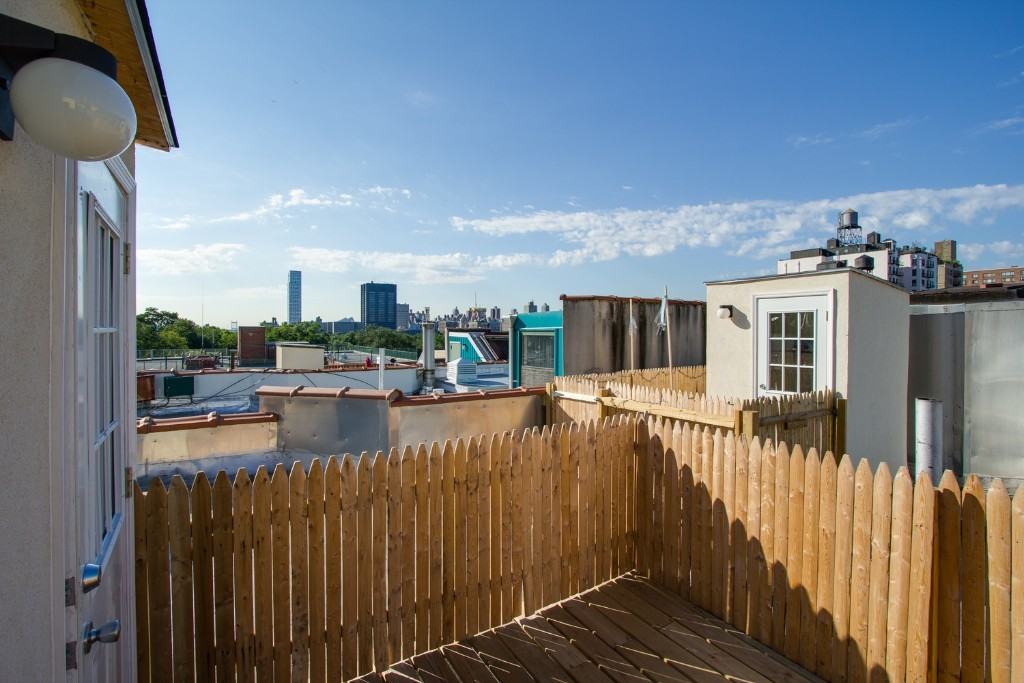 W 103rd St #5C - Photo 4 of 6