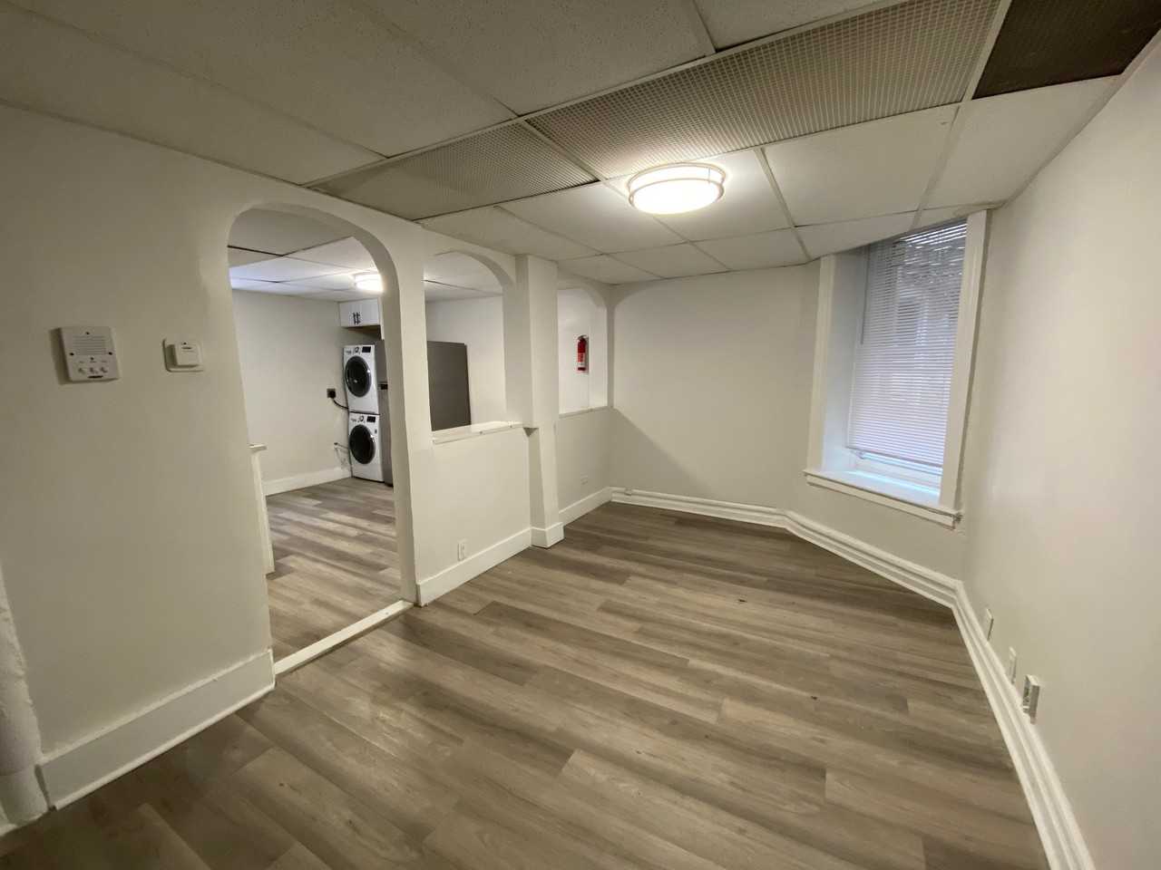 5608 Hudson AveApt 21 #5608-21 - Photo 3 of 7
