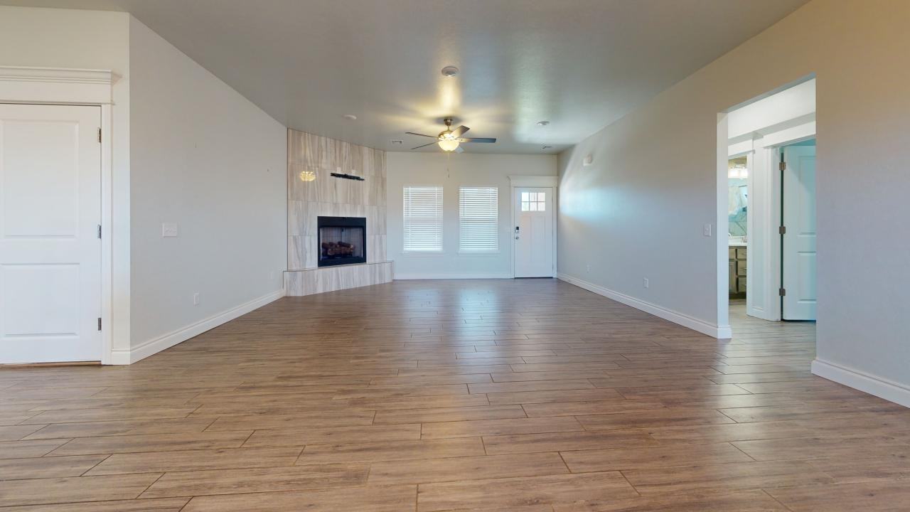 13638 Ne Lafayette Dr #1 - Photo 3 of 20