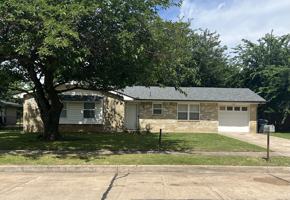 featured image of 422 Beacon Ave #1