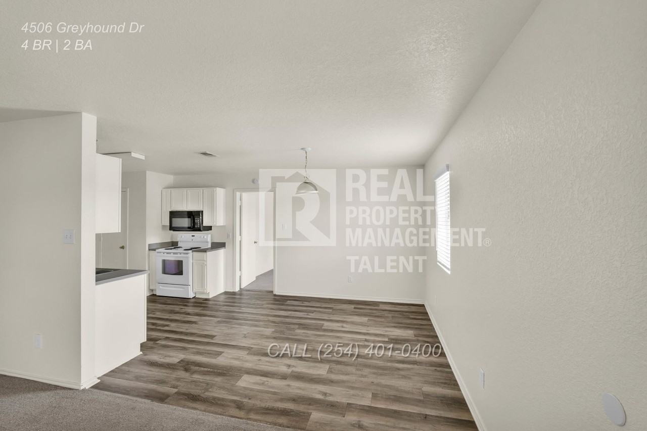 4506 Greyhound Dr - Photo 3 of 19