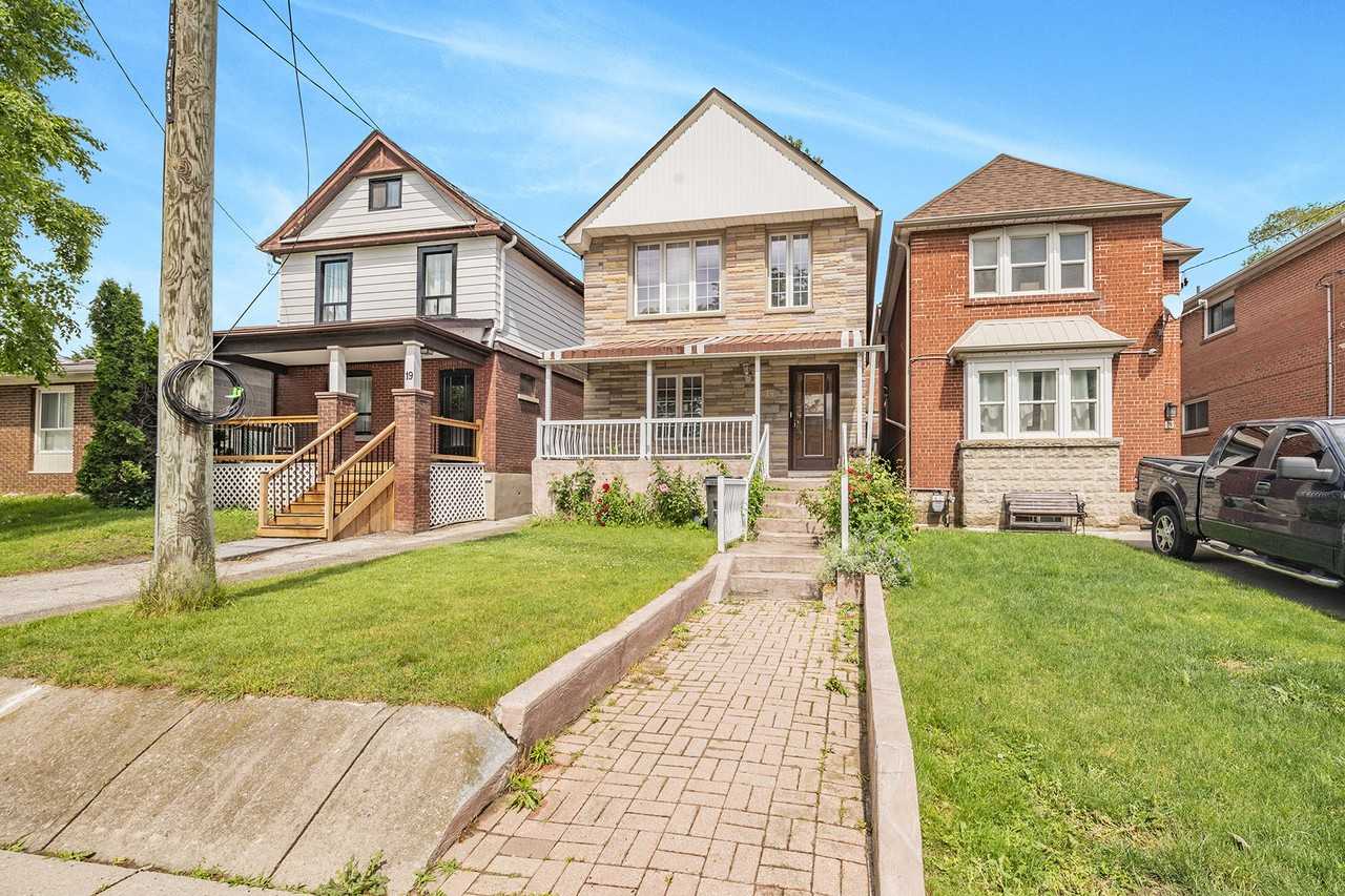 15 Balford Ave #1TOPFL - Photo 2 of 23