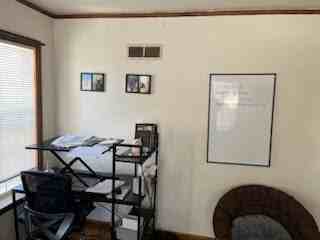 570 N 7th St #A - Photo 4 of 5