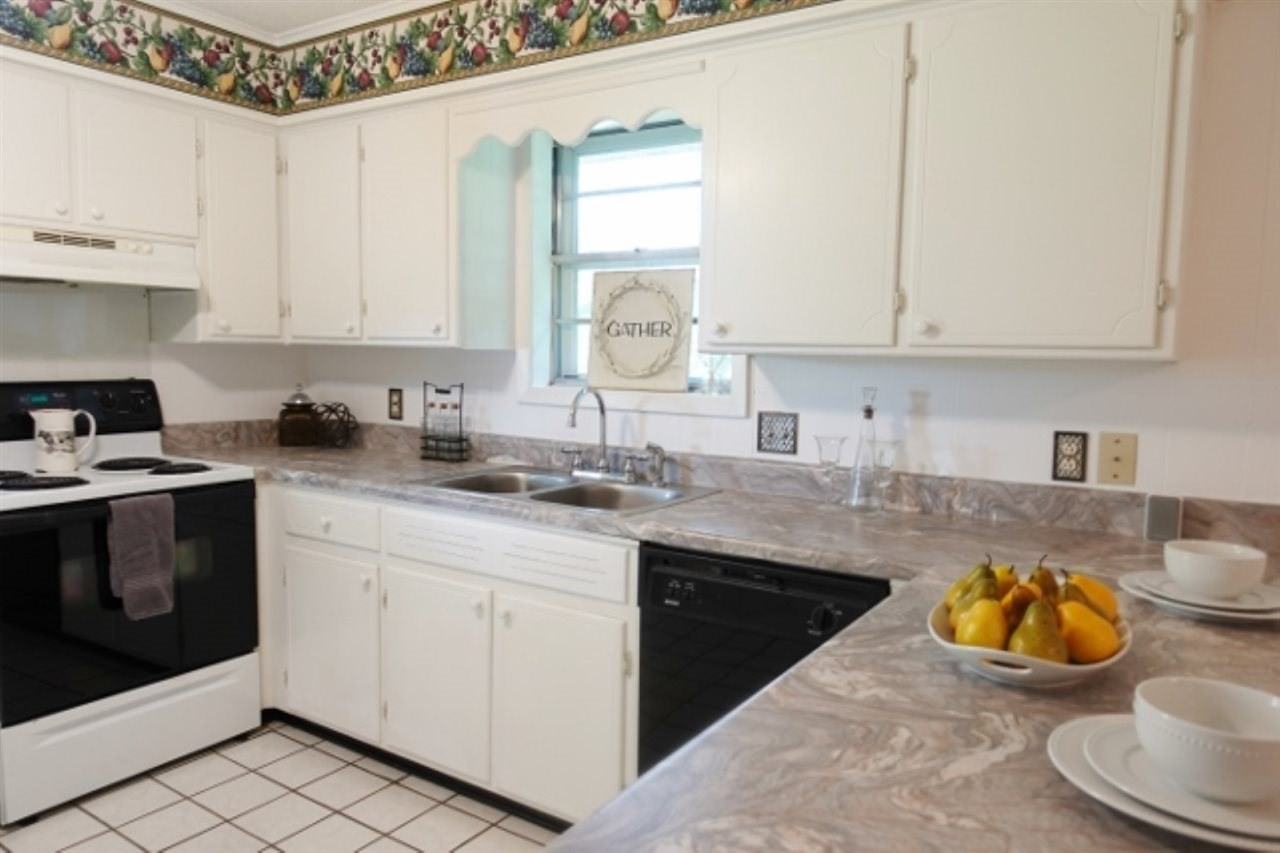 113 Wyatt St #1 - Photo 2 of 9