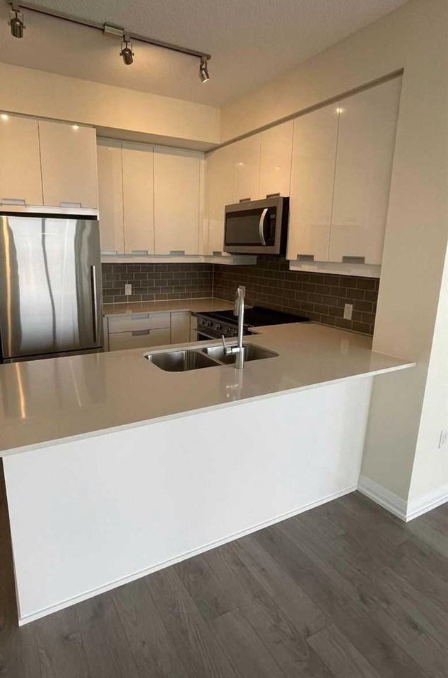 65 Watergarden Drive #608 - Photo 3 of 12