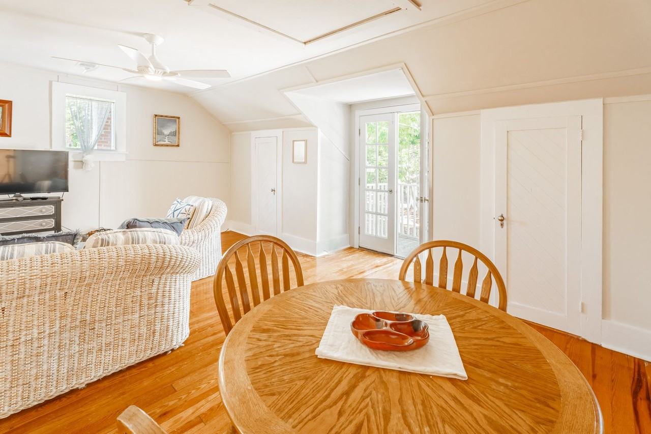 326 Sumter St Se - Photo 5 of 28