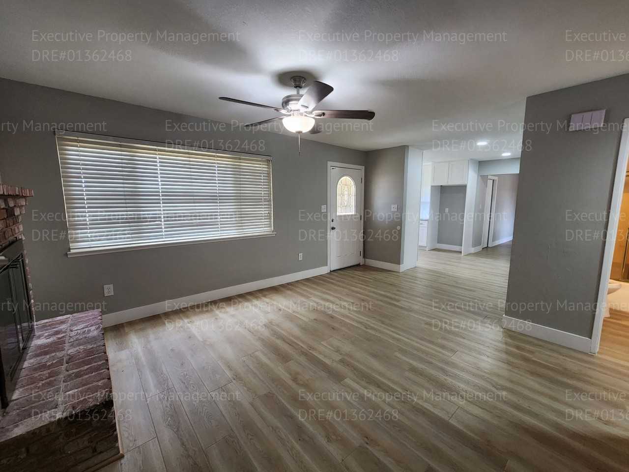 10112 Meacham Rd - Photo 5 of 37