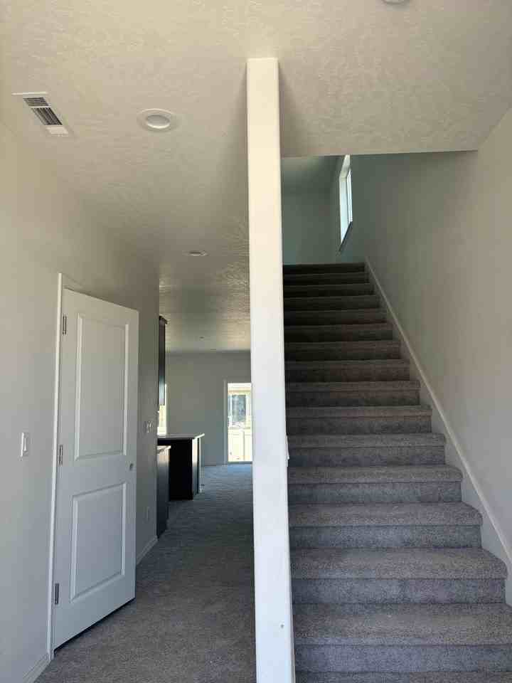 3670 S Roosevelt Pl - Photo 4 of 12