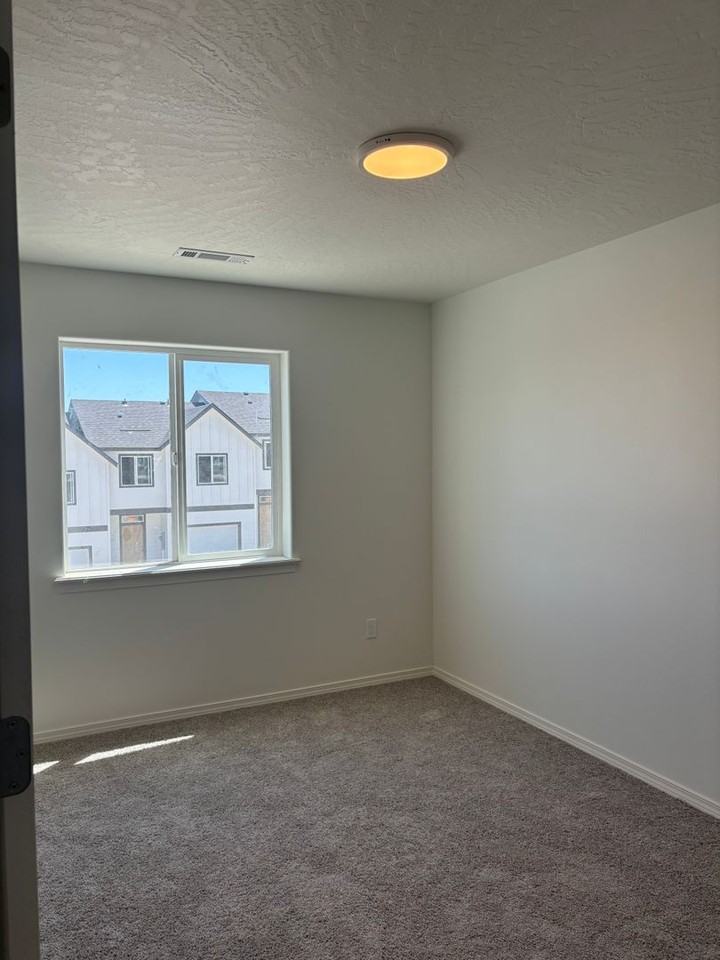3670 S Roosevelt Pl - Photo 6 of 12