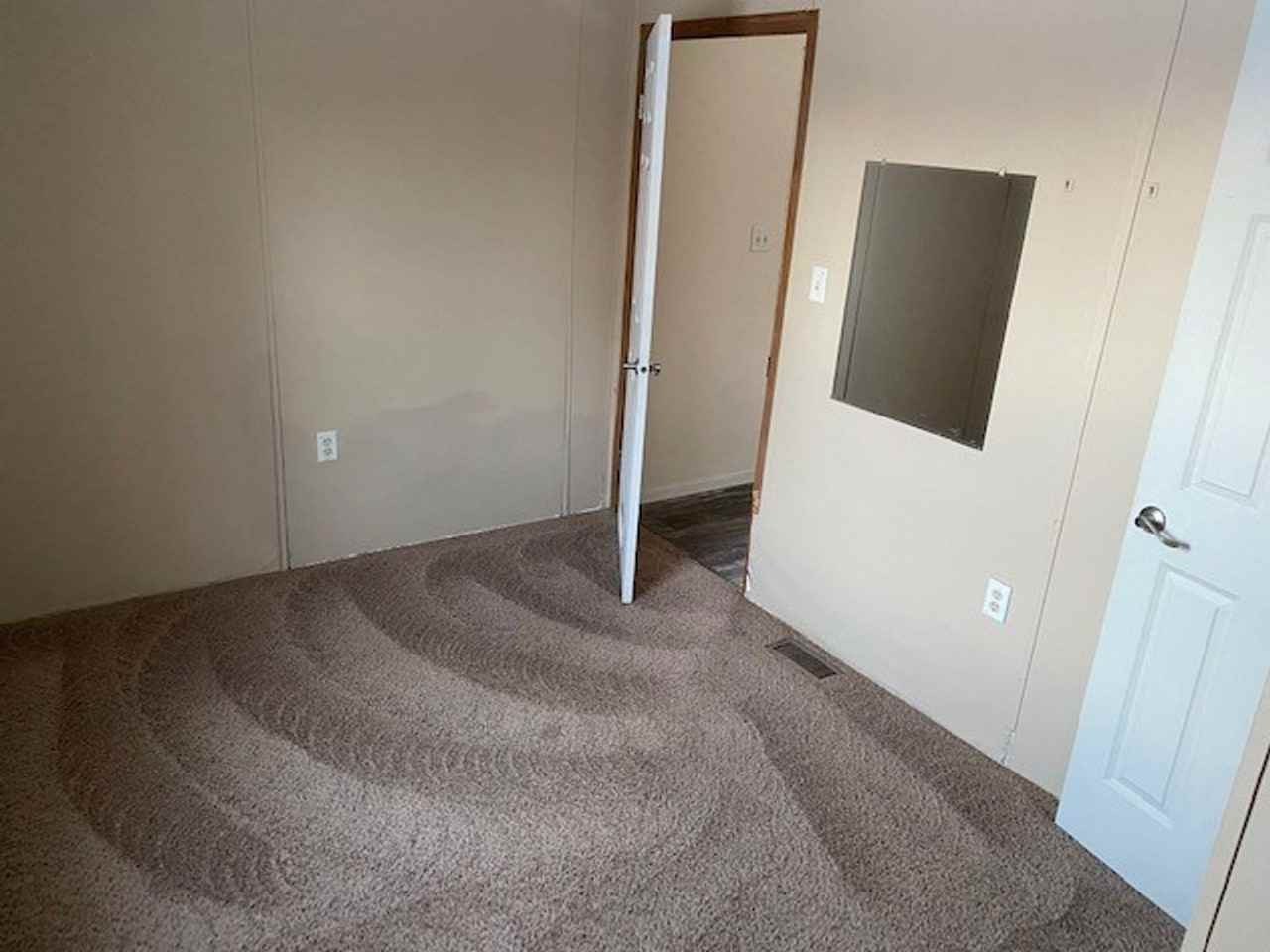 3800 Agate Ln - Photo 6 of 14