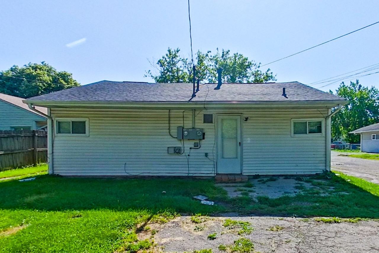 869 Derrer Rd - Photo 3 of 15